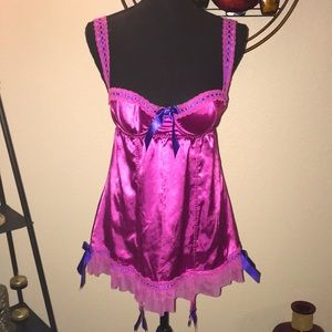 Y2K Frederick’s of Hollywood Pink Vintage Lingerie piece Garters